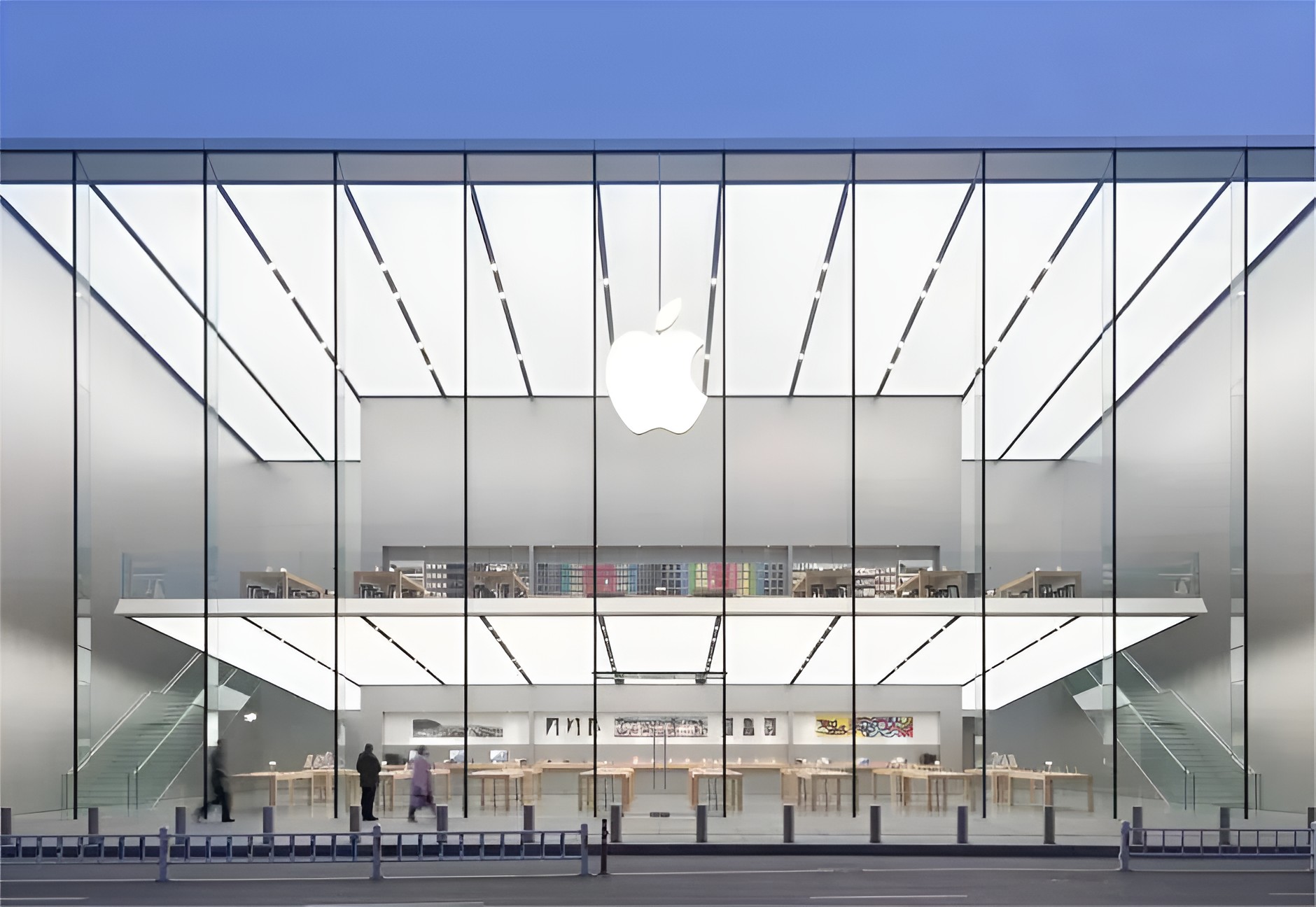 China Eliter Glass What is the difference Ultra clear glass vs float glass